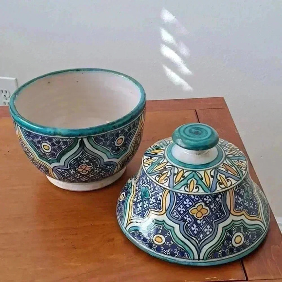 Bowl LIDDED MOORISH HAND MADE DECORATIVE COLLECTIBLE VINTAGE - Picture 2 of 7